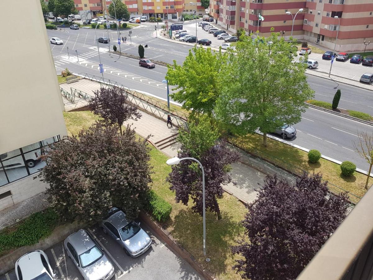 Enjoy Lisbon Cascais Sintra 1200 Metres To Metro Blue Line Sintra Rail Line Free Parking Διαμέρισμα Αμαδόρα Εξωτερικό φωτογραφία