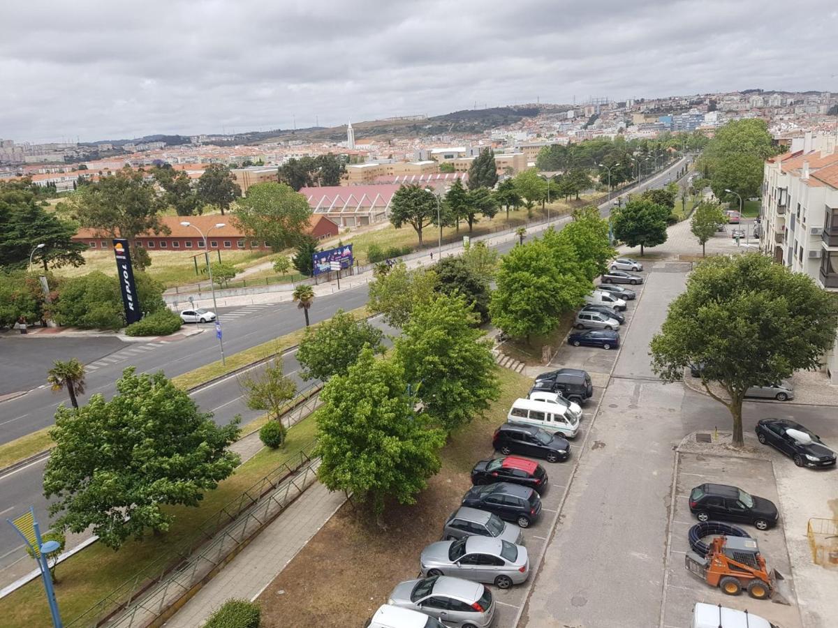 Enjoy Lisbon Cascais Sintra 1200 Metres To Metro Blue Line Sintra Rail Line Free Parking Διαμέρισμα Αμαδόρα Εξωτερικό φωτογραφία