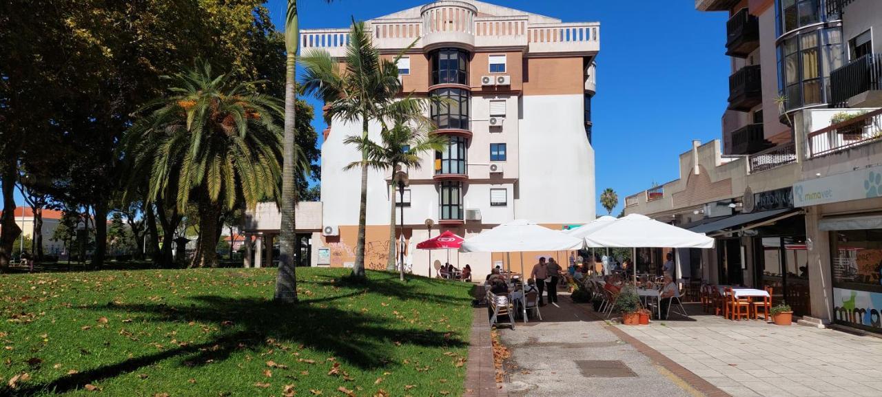 Enjoy Lisbon Cascais Sintra 1200 Metres To Metro Blue Line Sintra Rail Line Free Parking Διαμέρισμα Αμαδόρα Εξωτερικό φωτογραφία