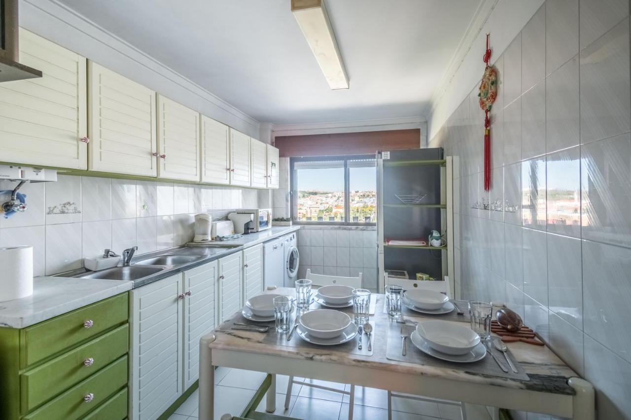 Enjoy Lisbon Cascais Sintra 1200 Metres To Metro Blue Line Sintra Rail Line Free Parking Διαμέρισμα Αμαδόρα Εξωτερικό φωτογραφία