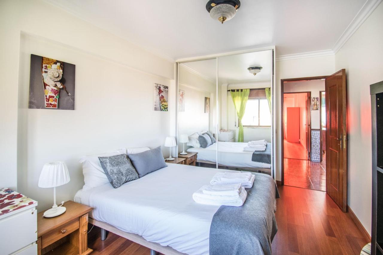 Enjoy Lisbon Cascais Sintra 1200 Metres To Metro Blue Line Sintra Rail Line Free Parking Διαμέρισμα Αμαδόρα Εξωτερικό φωτογραφία