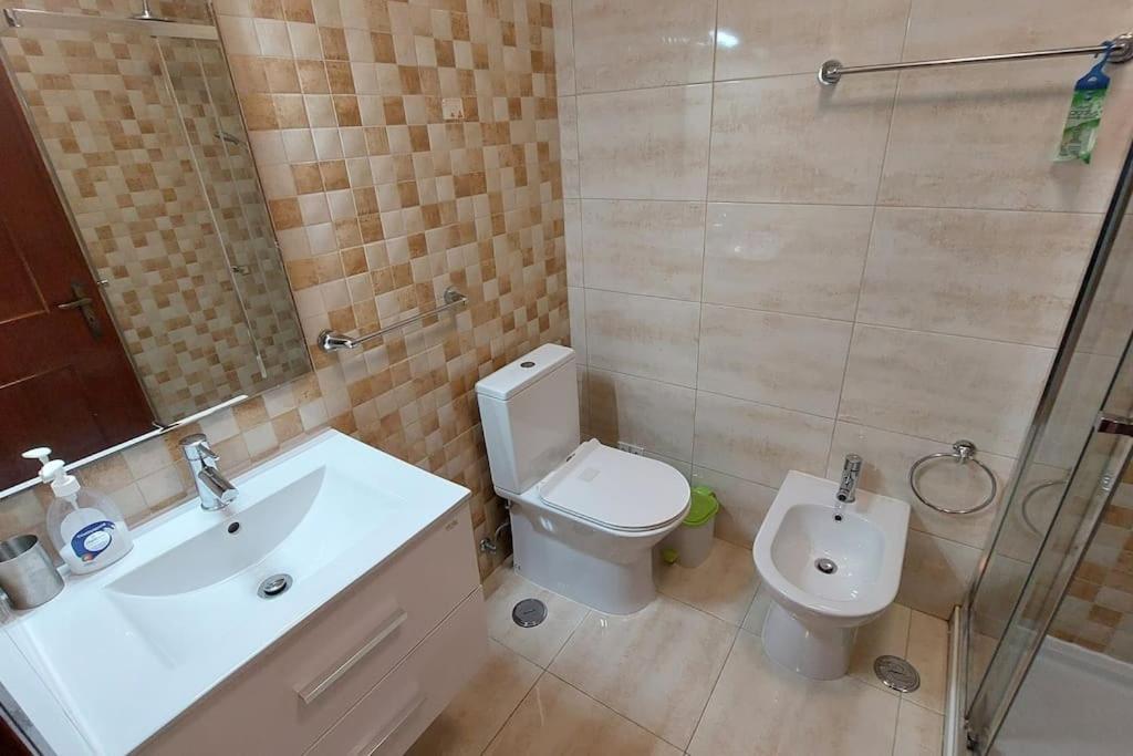 Enjoy Lisbon Cascais Sintra 1200 Metres To Metro Blue Line Sintra Rail Line Free Parking Διαμέρισμα Αμαδόρα Εξωτερικό φωτογραφία