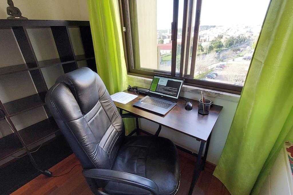 Enjoy Lisbon Cascais Sintra 1200 Metres To Metro Blue Line Sintra Rail Line Free Parking Διαμέρισμα Αμαδόρα Εξωτερικό φωτογραφία